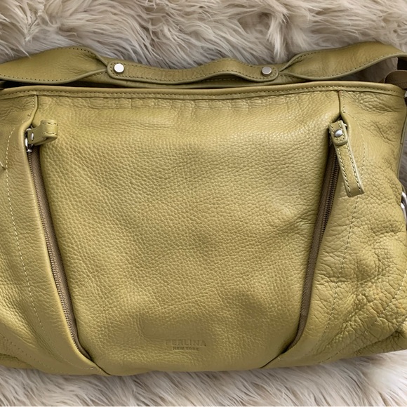Perlina hobo bag in easy-carry design - Picture 1 of 9